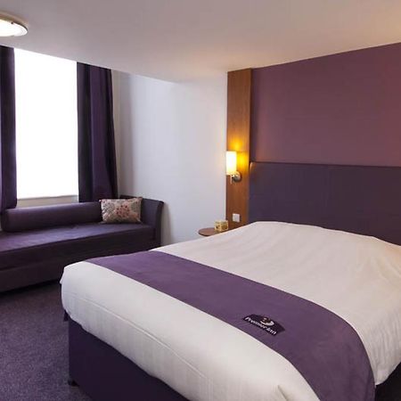 Premier Inn Exeter Central St. Davids Esterno foto