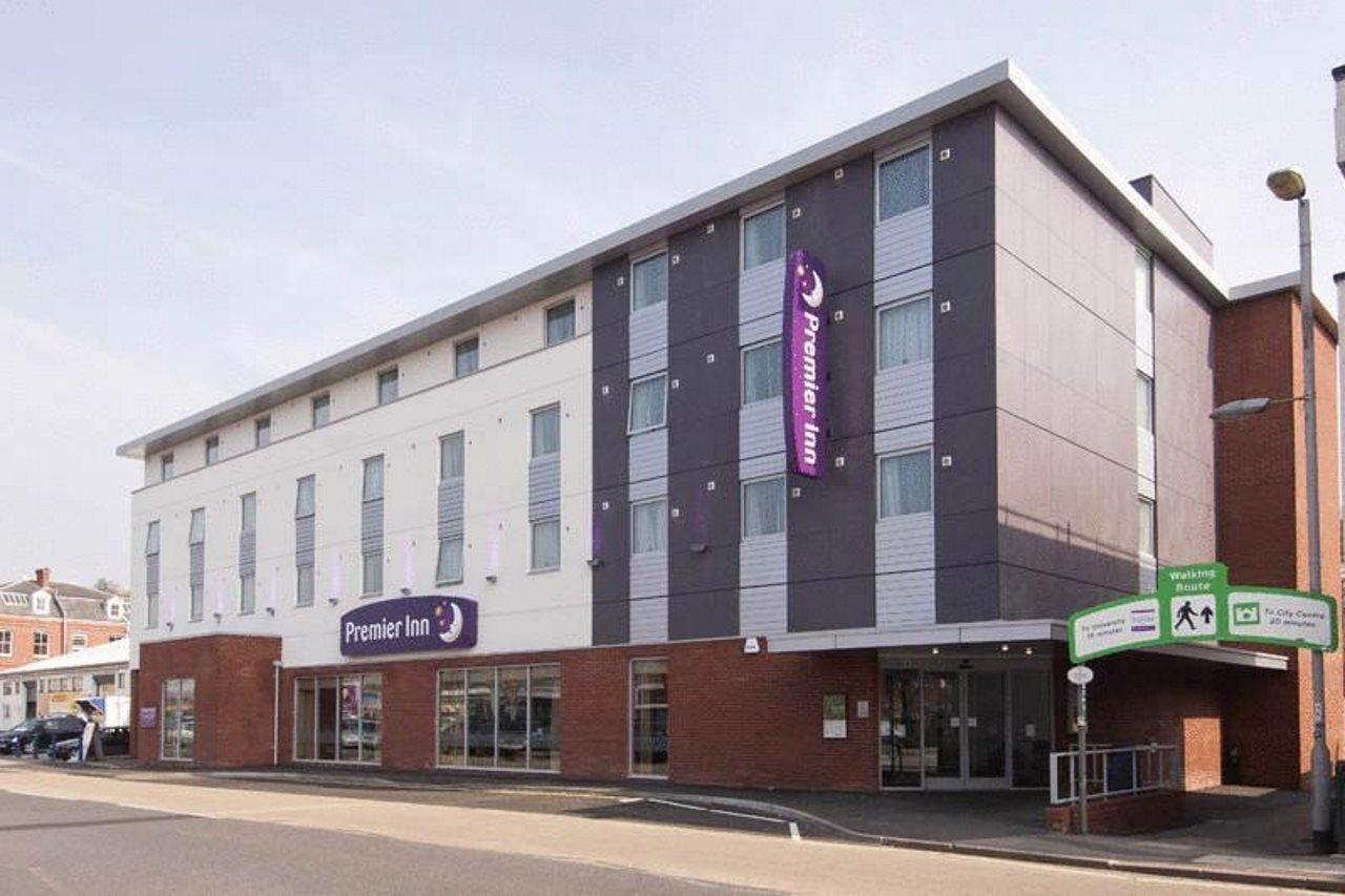Premier Inn Exeter Central St. Davids Esterno foto