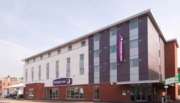 Premier Inn Exeter Central St. Davids Esterno foto